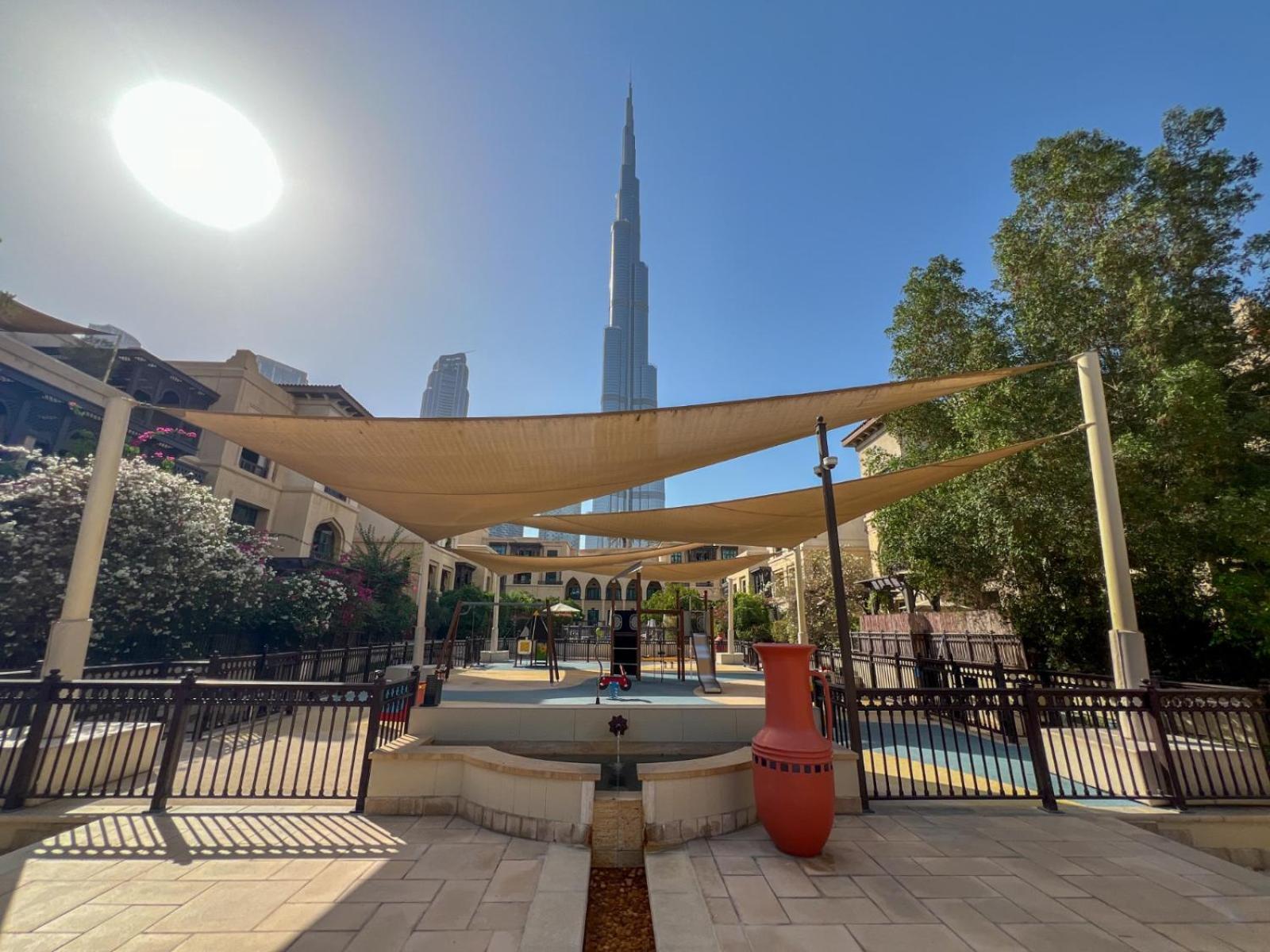 Durrani Homes - Unique Garden Apt At Souk Al Bahar Besides Dubai Mall & Burjkhalifa With Private Jaccuzi Exterior foto
